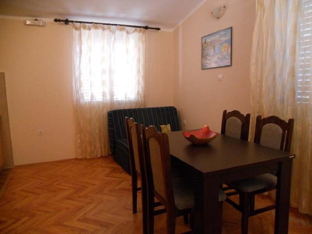 Apartment Stana Petrovac Eksteriør billede